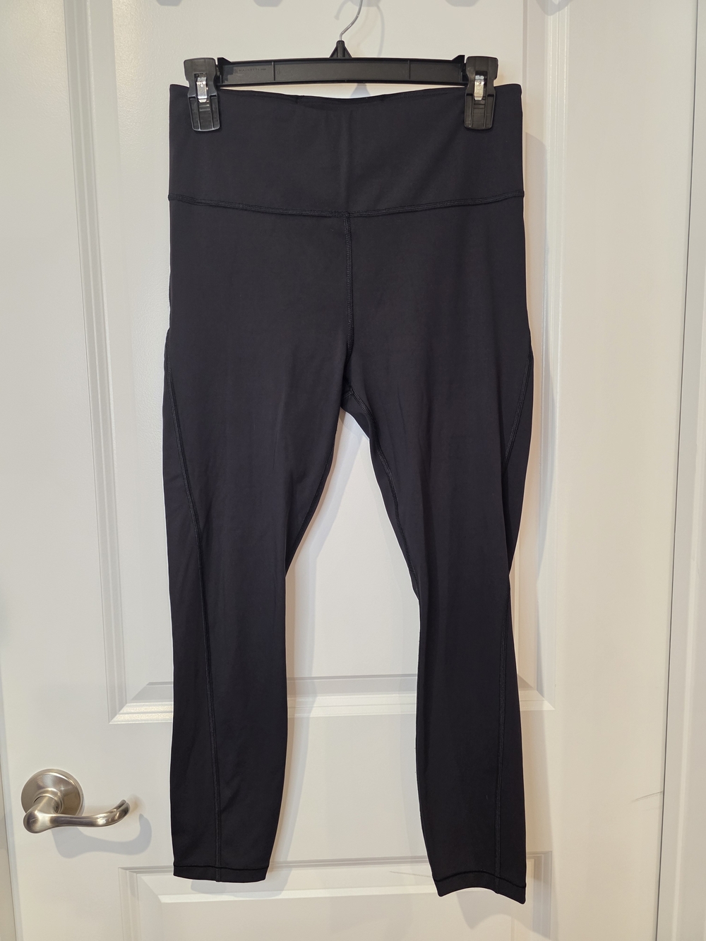 Athleta Ultimate Stash Pocket 7/8 Legging
